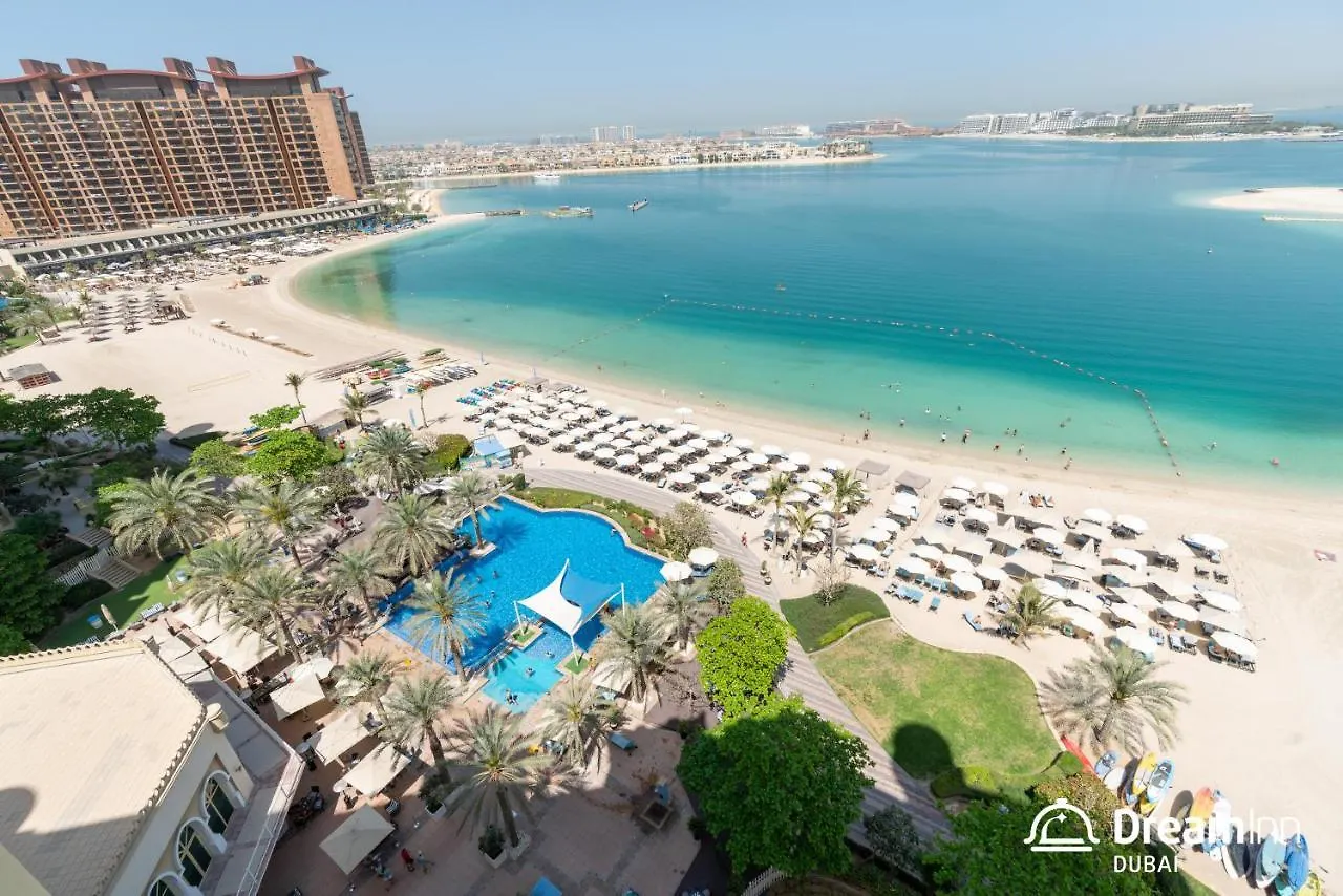Dream Inn - Shoreline Palm Jumeirah location