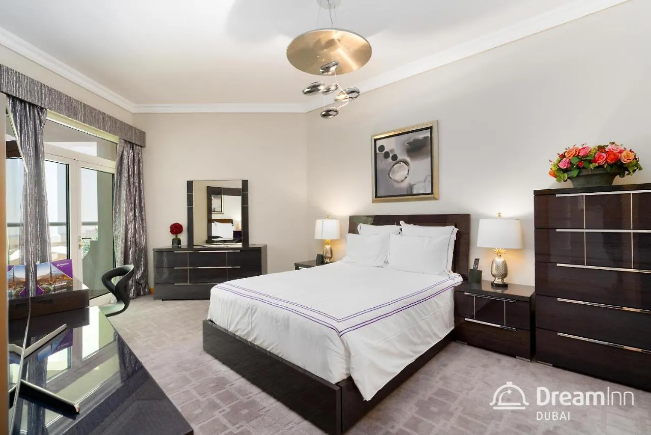 Dream Inn - Shoreline Palm Jumeirah Dubai United Arab Emirates